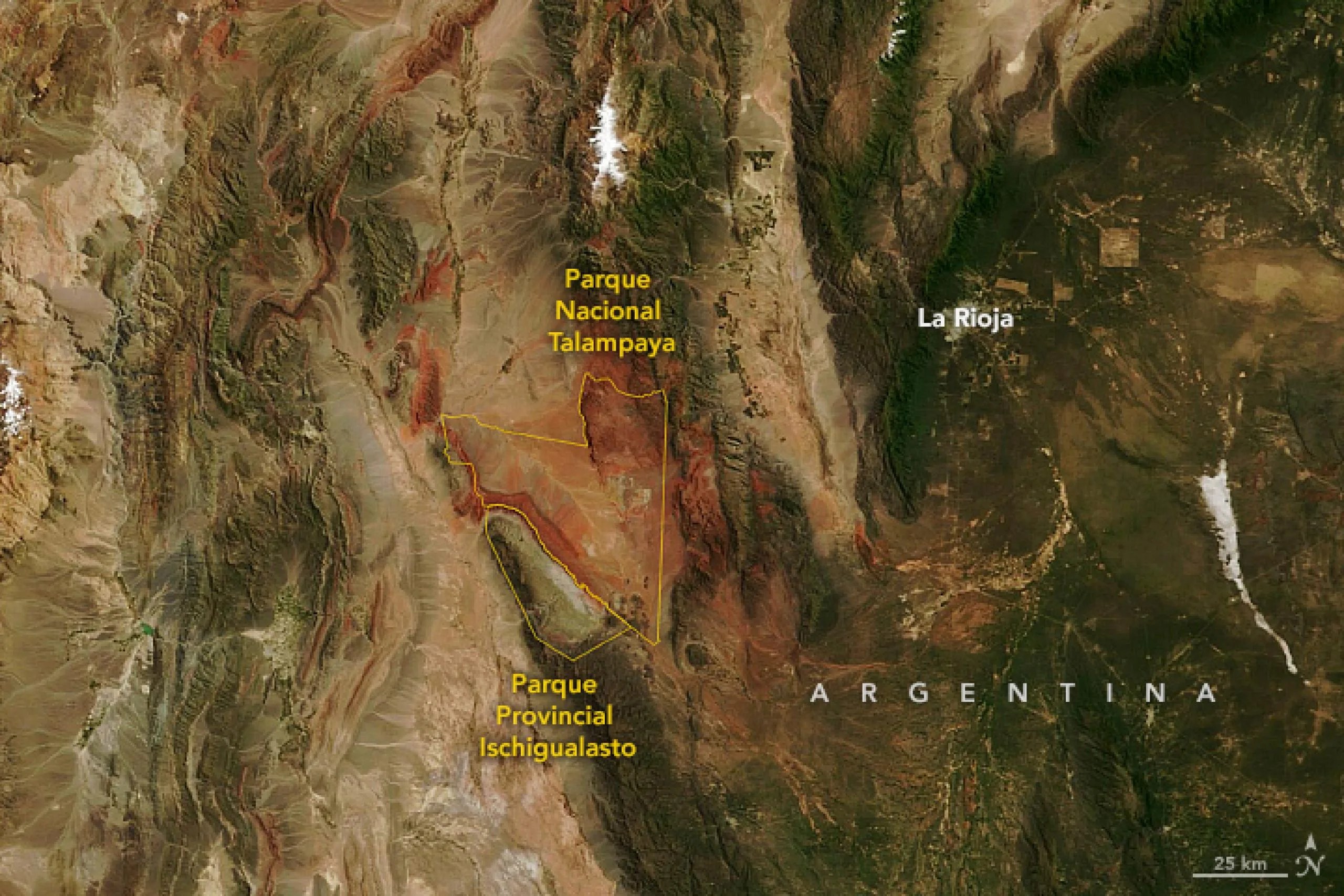 Vista satelital del Parque Nacional Talampaya y del Parque Provincial Ischigualasto en Argentina.